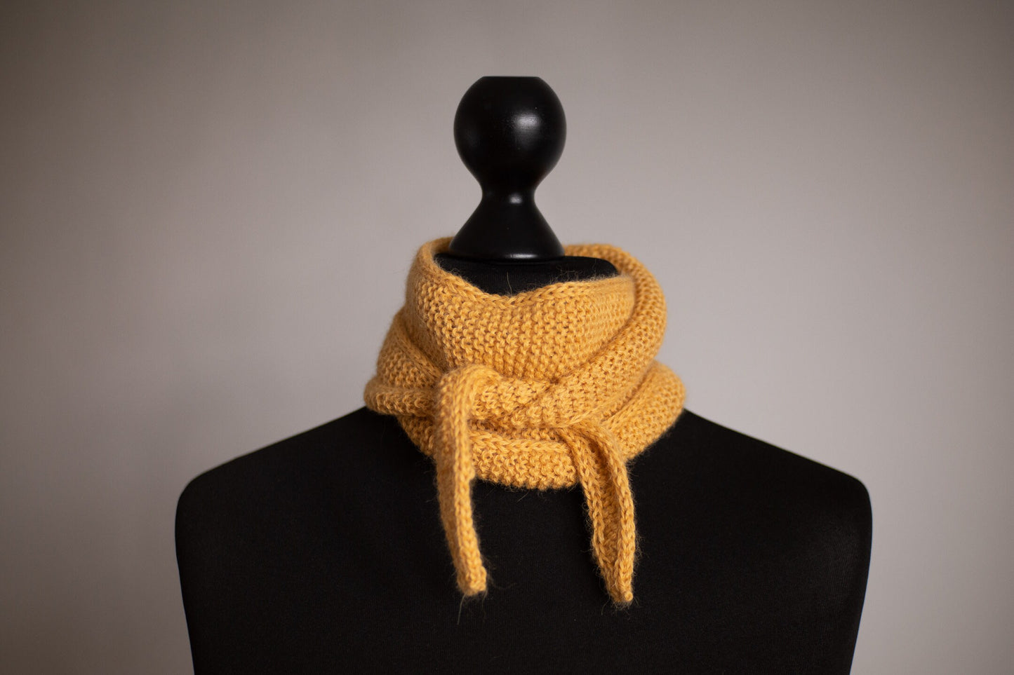 100% Baby Alpaca Neck Scarf, Soft Unisex Knitted Neck Scarf