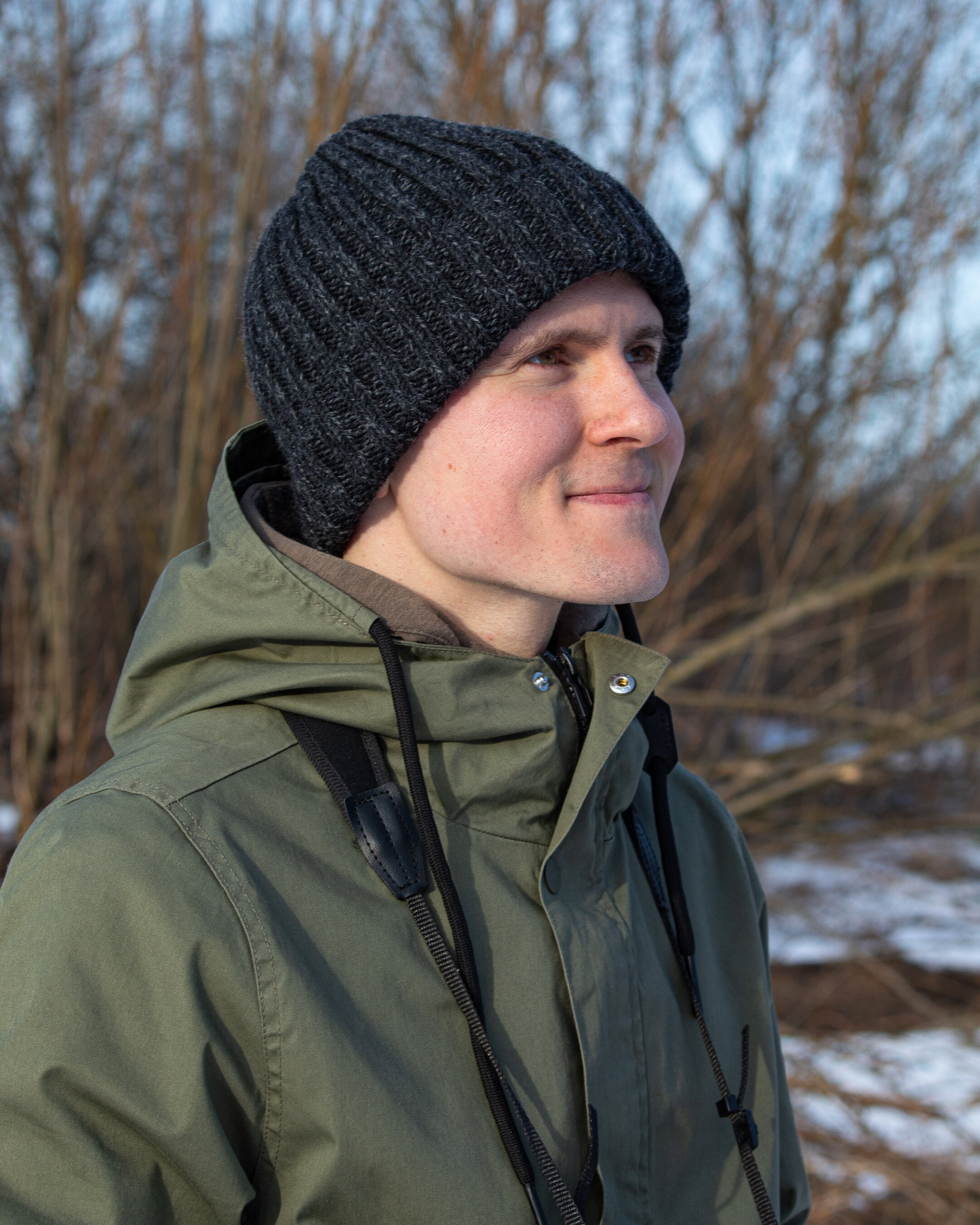 Black Alpaca Wool Hat for Men & Women – Cozy Ribbed Winter Hat, Perfect for Birdwatching & Outdoor Activities