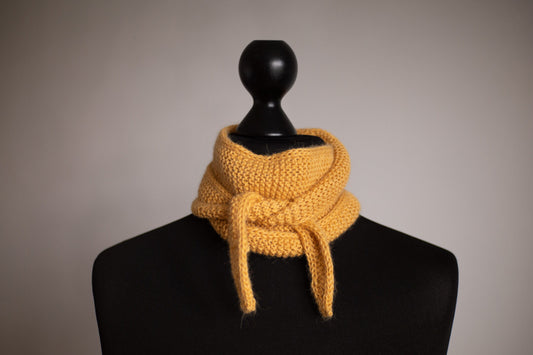 100% Baby Alpaca Neck Scarf, Soft Unisex Knitted Neck Scarf