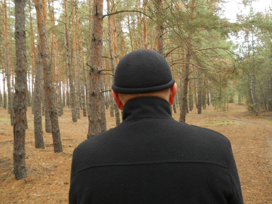 Black Men’s Hat, Fashion Skull Cap, Merino Wool Rolled Beanie, Lightweight Thin Men’s Hat